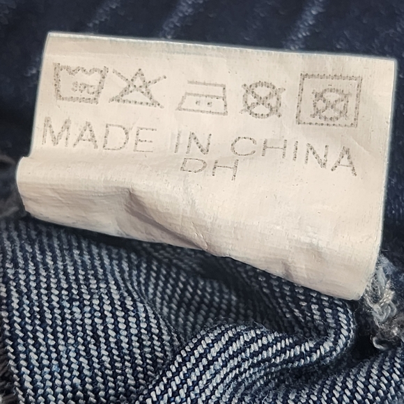 Women Pull-on Distressed Denim Joggers Elastic Waist Stretch Pants/ MEDIUM/NWOT - Picture 14 of 14